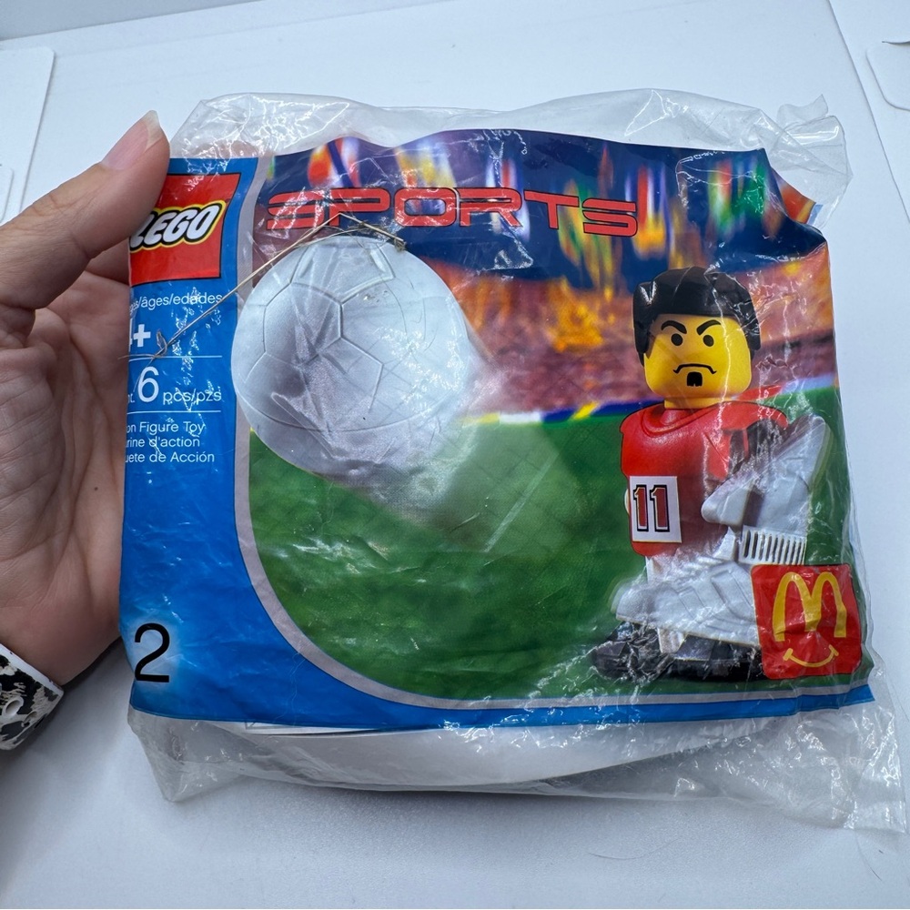 2004 McDonalds Happy Meal Toy Lego Sports Soccer Action Figure Toy Large